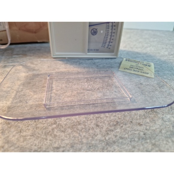 Vintage (1980) 2 in 1 ~ Weight Watchers Food Scale and Measuring Kit - Picture 5 of 6